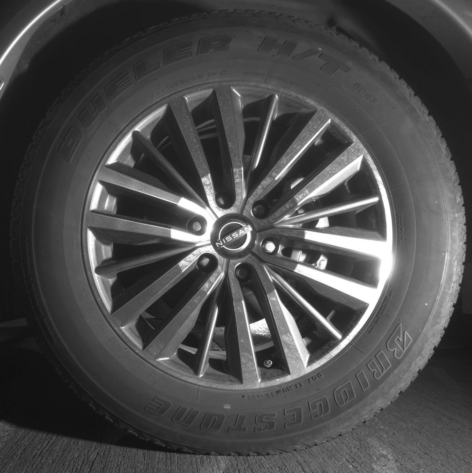 Used 2024 Nissan Armada SL RWD image 11
