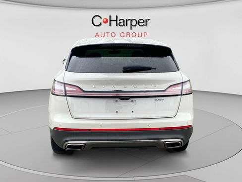 Used 2019 Lincoln Nautilus FWD image 4