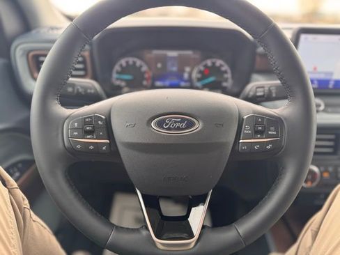 Certified 2024 Ford Maverick Lariat w/ 4K Tow Package AWD/4WD image 11