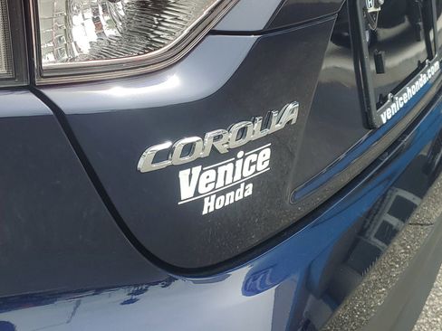 Used 2023 Toyota Corolla LE FWD image 11