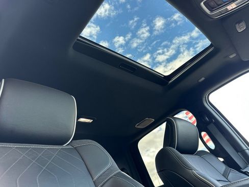 Used 2025 RAM 3500 Limited image 19