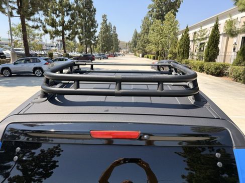 Used 2007 Toyota FJ Cruiser 4WD image 9