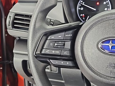 Certified 2025 Subaru Crosstrek 2.0i Premium w/ Crosstrek Mirror Package image 31