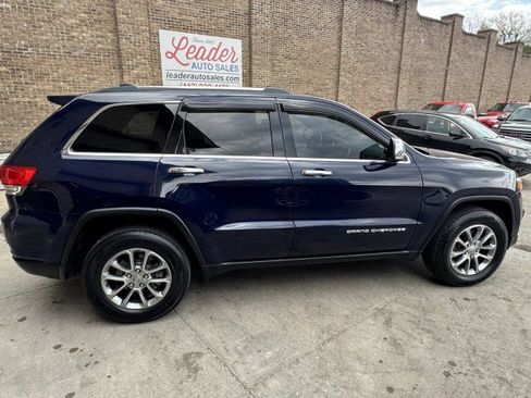 Used 2016 Jeep Grand Cherokee Limited w/ Luxury Group II image 3