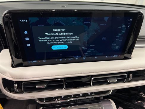 New 2026 Lincoln Aviator AWD image 11