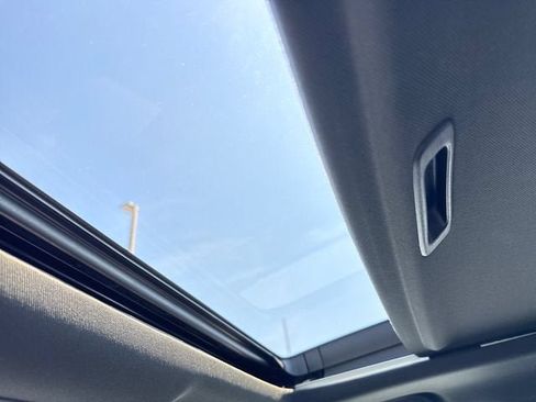 Used 2018 Honda Accord Sport image 29