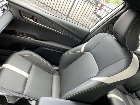 Certified 2025 Toyota Camry SE FWD image 29