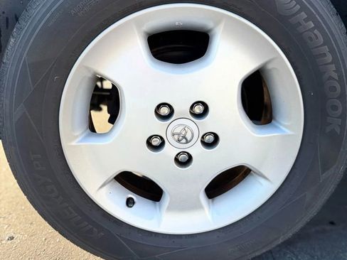 Used 2006 Toyota Highlander Sport image 24