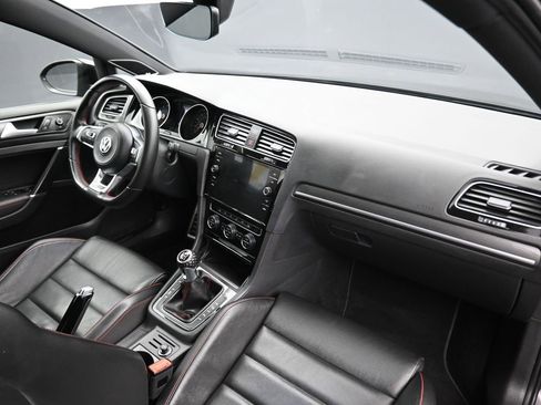 Used 2021 Volkswagen GTI Autobahn image 46