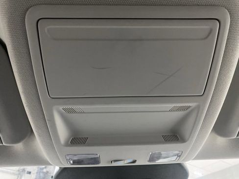 Used 2022 Ford Escape S image 17