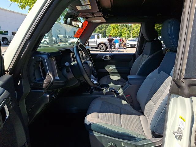 Used 2021 Ford Bronco Outer Banks AWD/4WD image 13