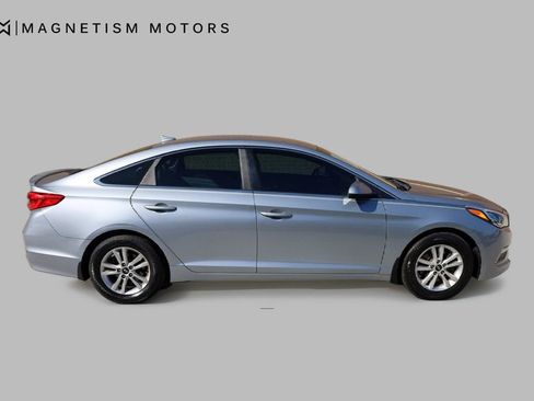 Used 2015 Hyundai Sonata SE w/ Option Group 09 image 3