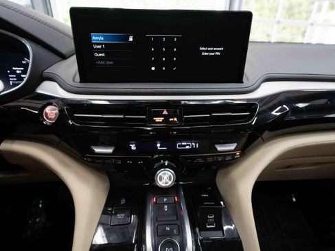 Used 2026 Acura MDX SH-AWD w/ Technology Package image 17