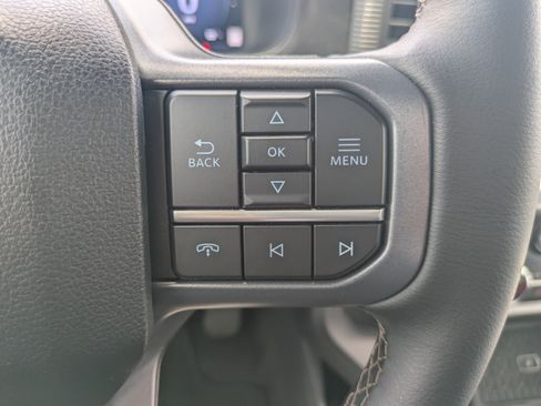 Used 2025 Ford F150 Lariat w/ Equipment Group 502A High AWD/4WD image 26