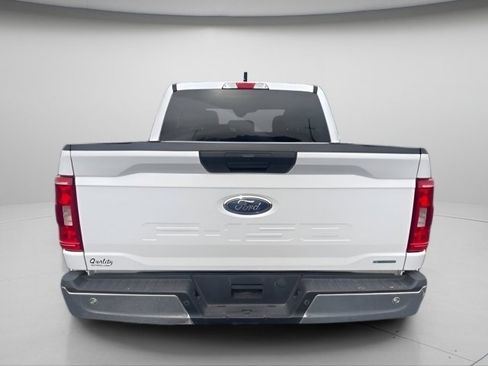 Used 2021 Ford F150 XLT image 11