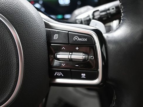 Used 2023 Kia Sorento SX Prestige AWD/4WD image 29