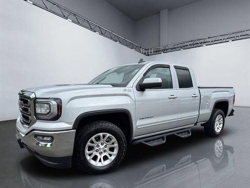 Used 2019 GMC Sierra 1500 SLE w/ SLE Value Package AWD/4WD image 28