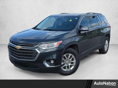 Used 2020 Chevrolet Traverse LT