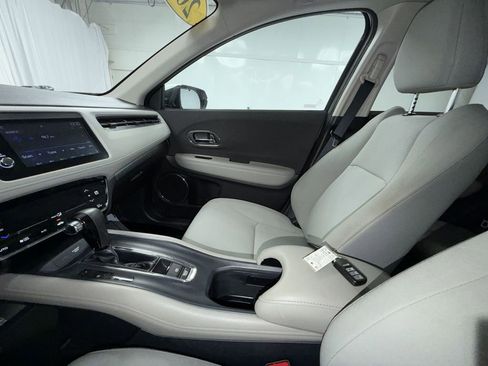 Used 2021 Honda HR-V EX image 22