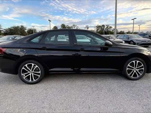 New 2026 Volkswagen Jetta Sport FWD image 4