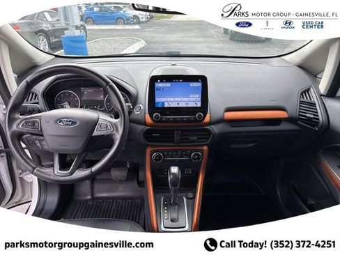 Certified 2018 Ford EcoSport SES w/ SES Cold Weather Package image 11