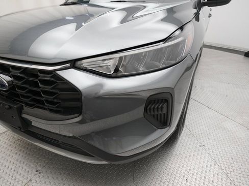 Used 2025 Ford Escape ST-Line image 22