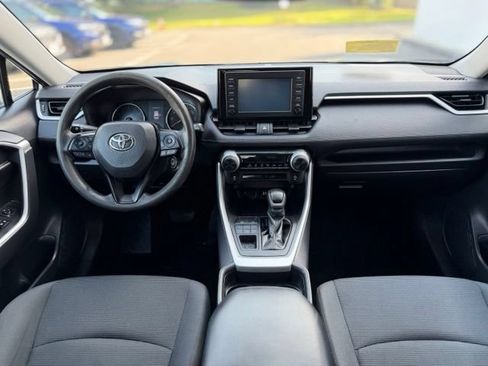 Used 2019 Toyota RAV4 LE w/ All Weather Liner Package AWD/4WD image 26