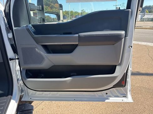 New 2026 Ford F350 XL w/ STX Appearance Package AWD/4WD image 17