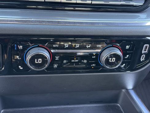 Certified 2024 Chevrolet Silverado 1500 High Country AWD/4WD image 30
