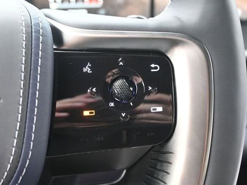 New 2026 INFINITI QX80 4WD image 18