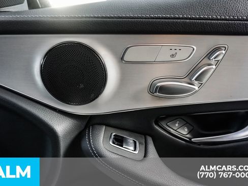 Used 2022 Mercedes-Benz GLC 300 4MATIC Coupe image 45