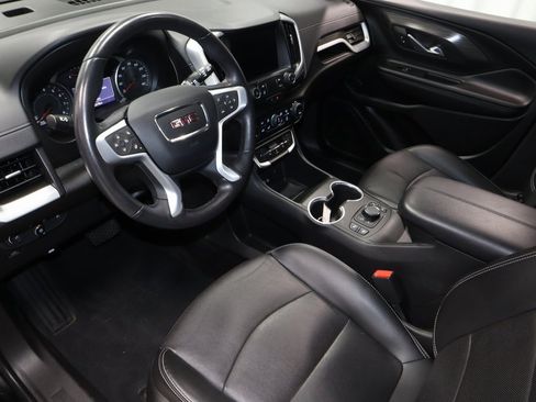 Used 2022 GMC Terrain SLT w/ LPO, Floor Liner Package image 24