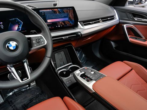 Used 2026 BMW X2 xDrive28i image 27