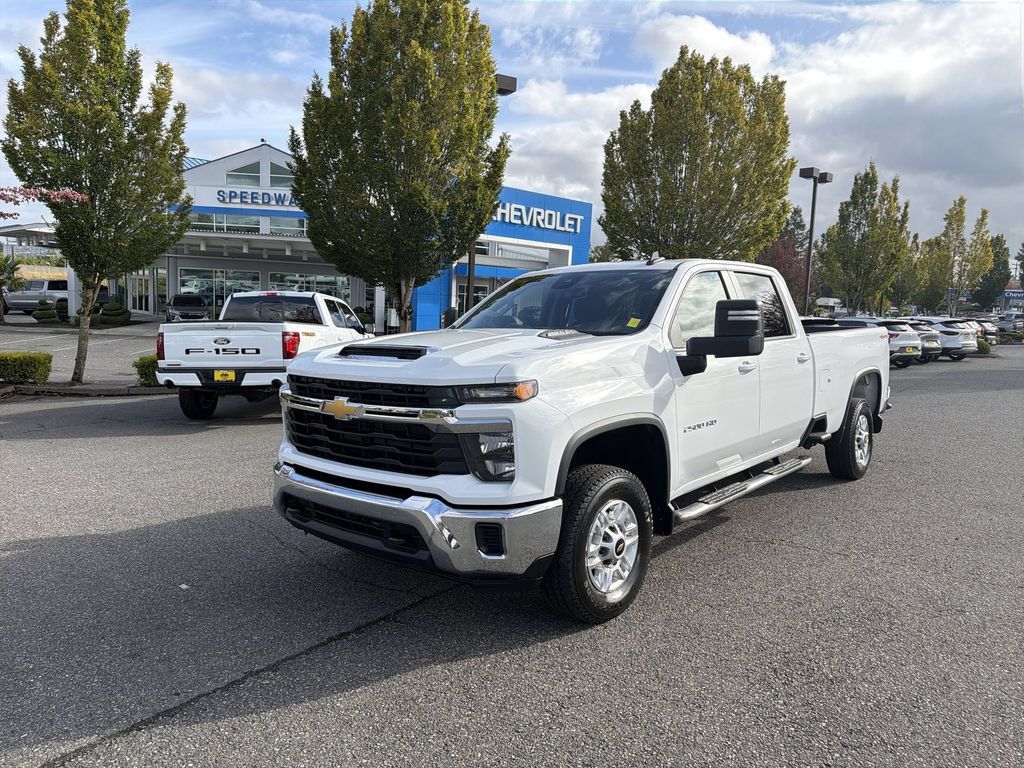 Certified 2026 Chevrolet Silverado 2500 LT AWD/4WD image 1