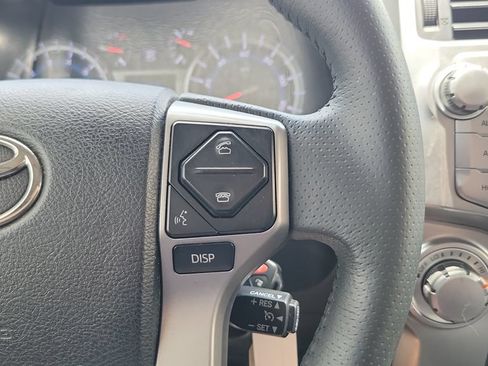 Used 2017 Toyota 4Runner SR5 Premium RWD image 22