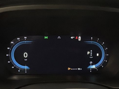 Certified 2023 Volvo XC60 B5 Plus w/ Climate Package image 15