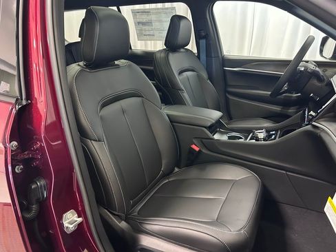 New 2026 Jeep Grand Cherokee L Limited AWD/4WD image 24