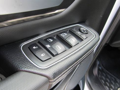 Used 2021 RAM 1500 Rebel w/ Level 1 Equipment Group AWD/4WD image 19