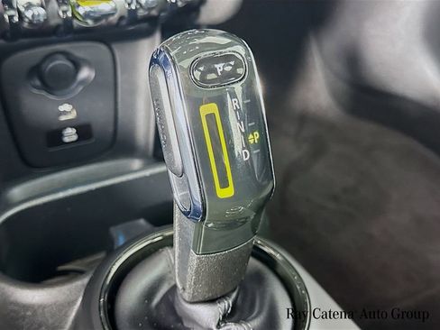 Certified 2024 MINI Cooper SE FWD image 17