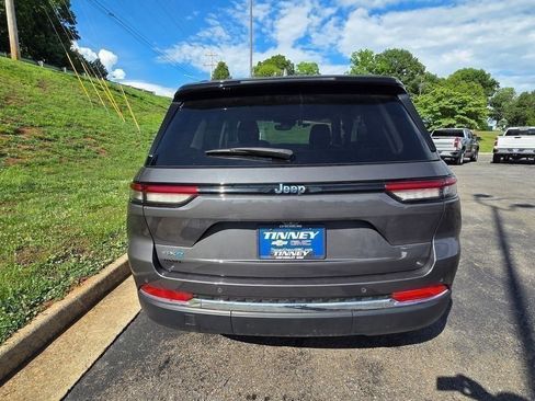 Used 2024 Jeep Grand Cherokee Limited 4xe AWD/4WD image 4