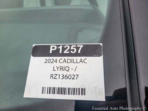 Certified 2024 Cadillac Lyriq Sport w/ LPO, Floor Liner Package AWD/4WD image 36