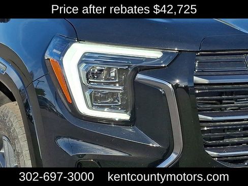 New 2026 GMC Terrain AT4 w/ Convenience Package III image 10