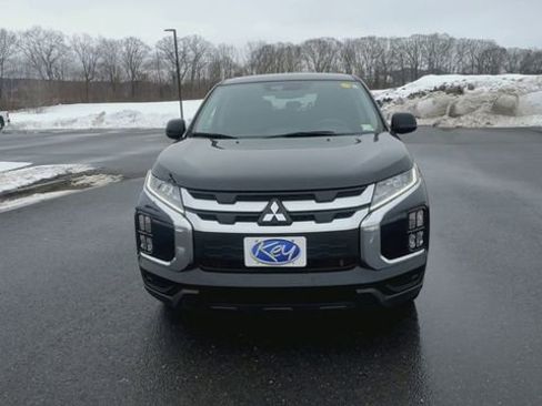 Used 2024 Mitsubishi Outlander Sport SE AWD/4WD image 4