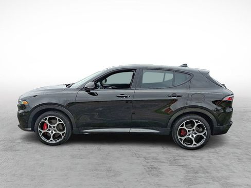 Used 2024 Alfa Romeo Tonale Veloce image 2