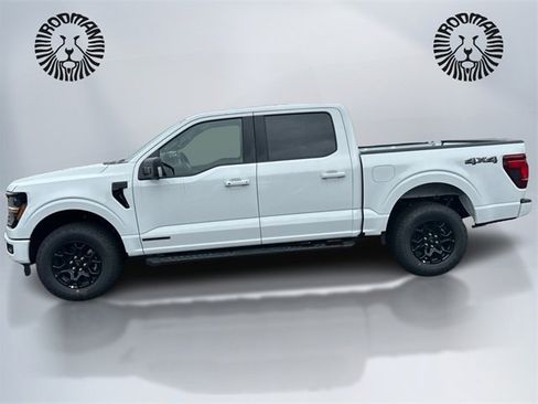 New 2025 Ford F150 XLT w/ Equipment Group 302A MID image 8