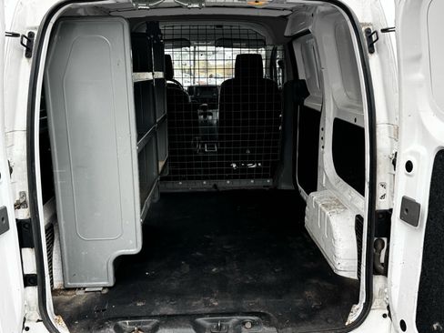 Used 2019 Nissan NV200 SV w/ Navigation Package FWD image 13