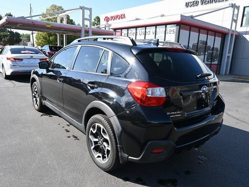 Used 2016 Subaru Crosstrek 2.0i Limited image 6