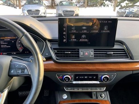 Used 2023 Audi Q5 2.0T Premium Plus w/ Premium Plus Package image 6