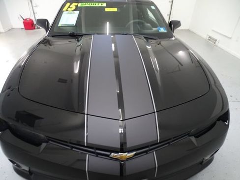 Used 2015 Chevrolet Camaro LS RWD image 15