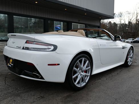 Used 2015 Aston Martin V8 Vantage S RWD image 83